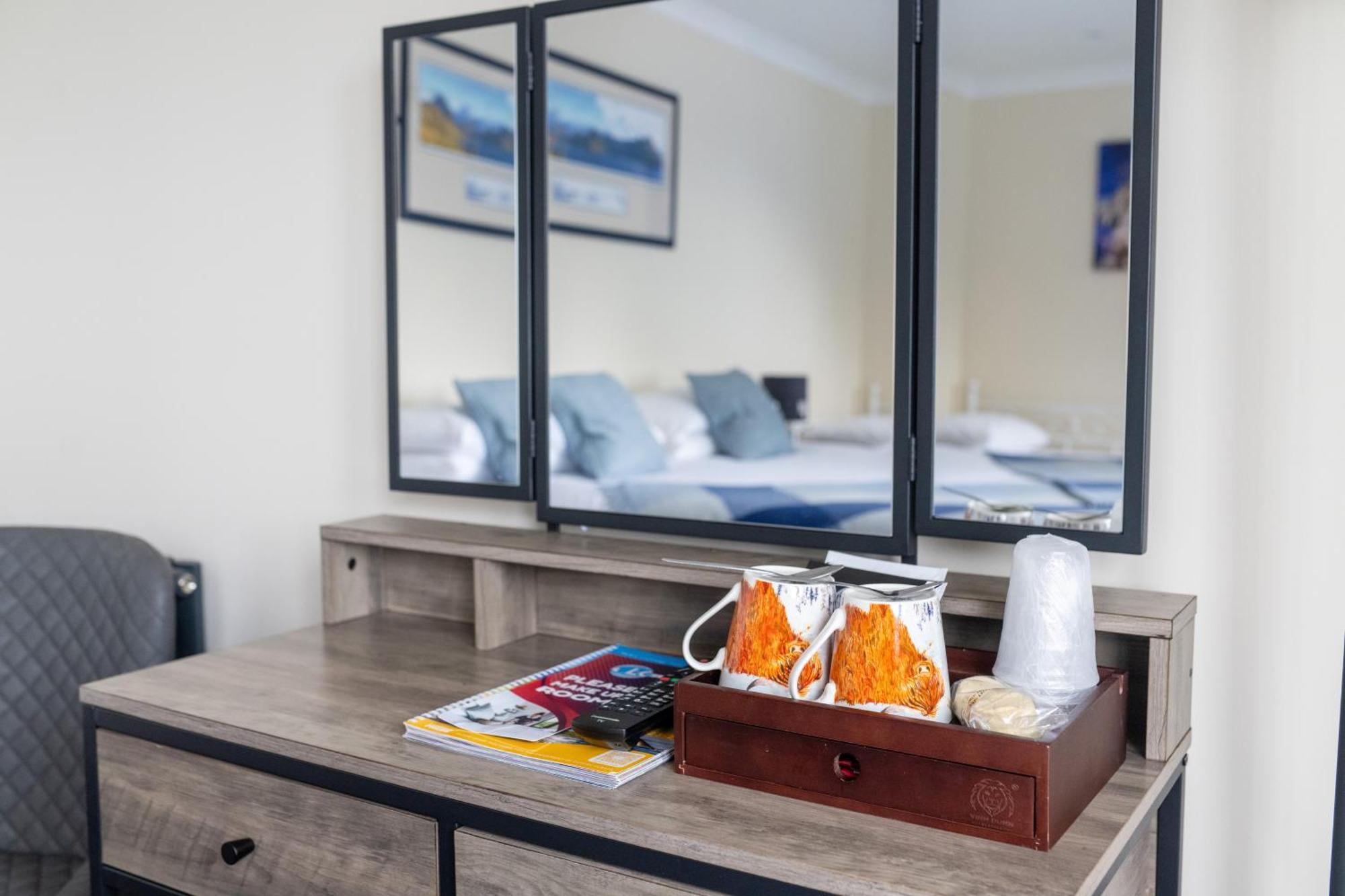Loch Ness Clansman Hotel Drumnadrochit Ngoại thất bức ảnh