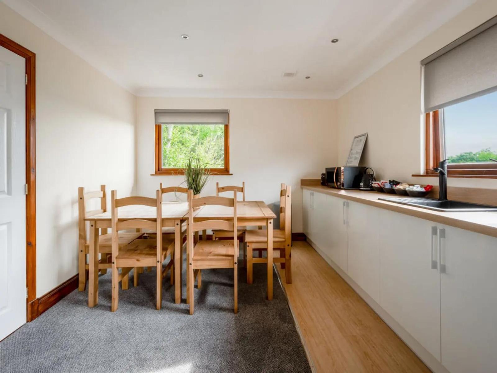 Loch Ness Clansman Hotel Drumnadrochit Ngoại thất bức ảnh